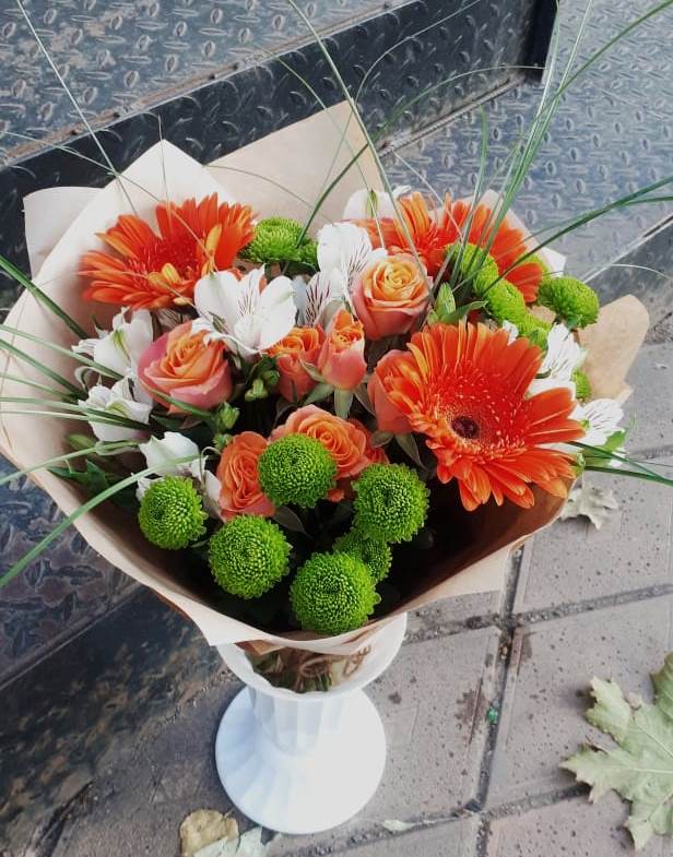 Букет цветов из: Герберы, Хризантемы, Альстромерии и Розы в Успенское