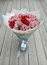 Букет цветов из:  Альстромерии в Успенское