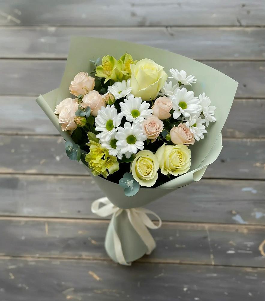 Букет цветов из: Альстромерии, Розы и Хризантемы в Успенское
