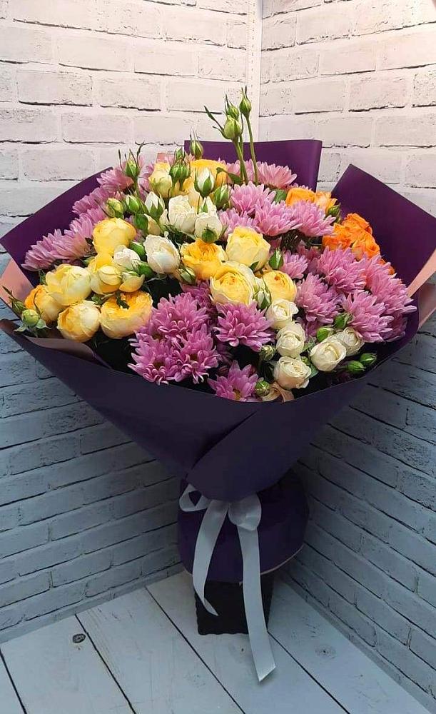 Букет цветов из: Хризантемы и Розы в Успенское