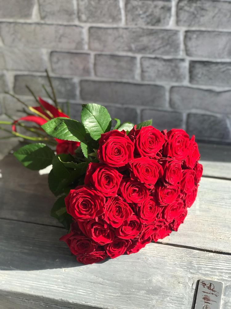 Букет Красные розы Фридом в Успенское