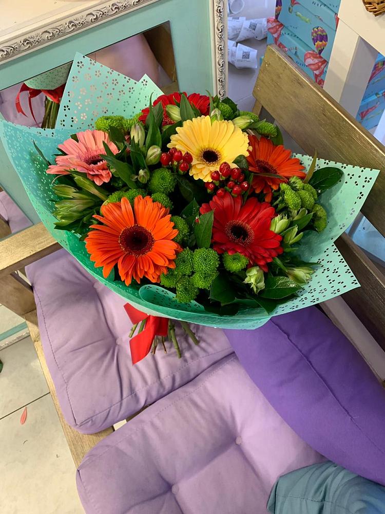 Букет цветов из: Герберы, Хризантемы и Альстромерии в Успенское