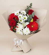 Букет цветов из:  Розы, Хризантемы, Герберы и Лилии в Успенское