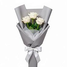 Букет 3 белые розы в Успенское