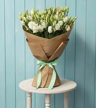 Букет цветов из:  Лизиантусы в Успенское