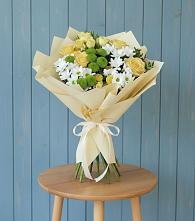 Букет цветов из:  Хризантемы и Розы в Успенское