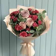 Букет цветов из:  Гвоздики и Розы в Успенское