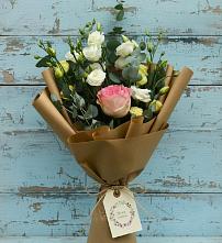 Букет цветов из:  Розы и Лизиантусы в Успенское